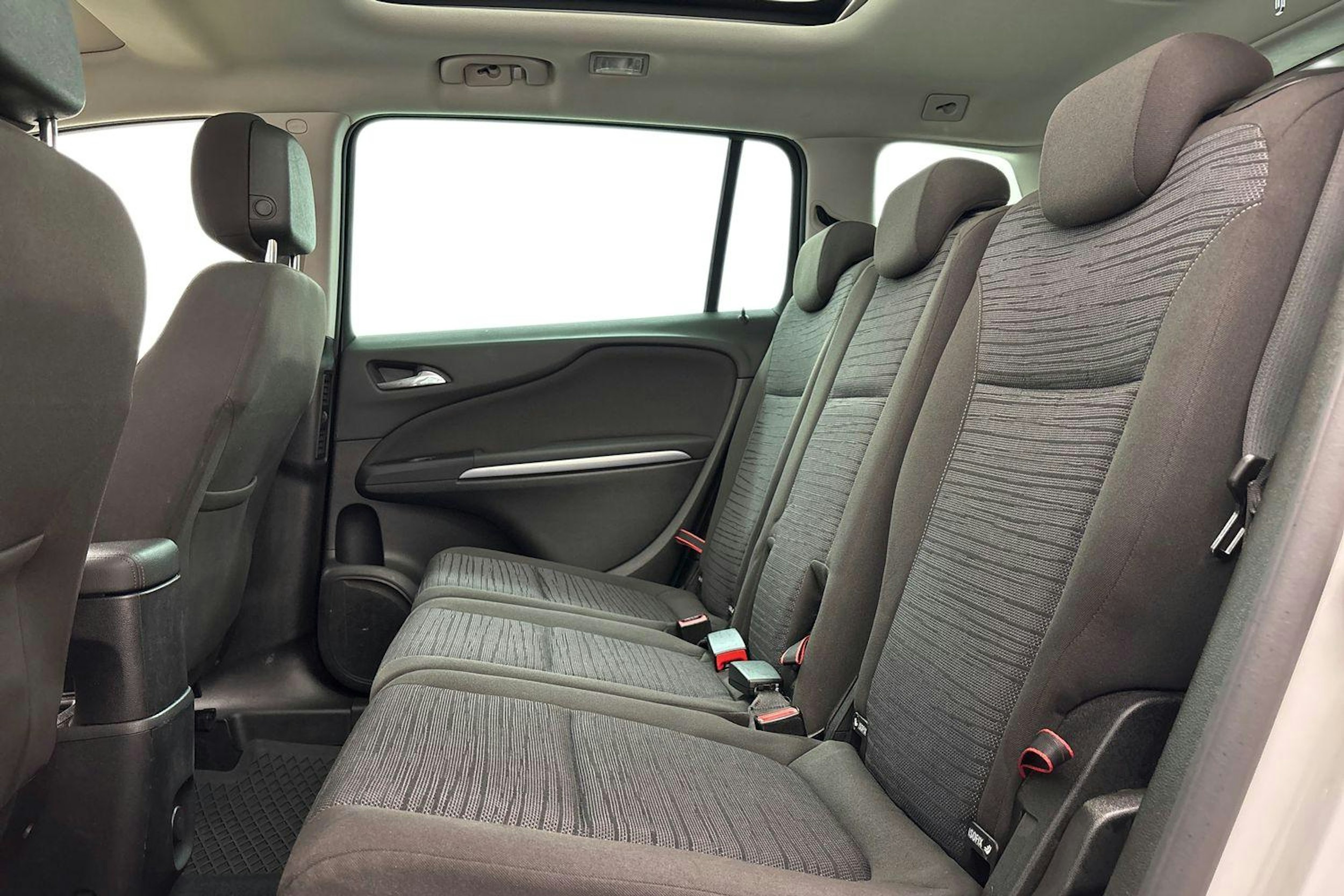 valkoinen Opel Zafira Tourer 2015 kuva 8.