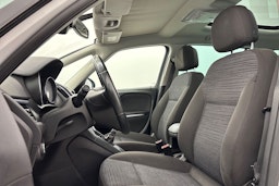 valkoinen Opel Zafira Tourer 2015 kuva 11.