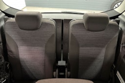 valkoinen Opel Zafira Tourer 2015 kuva 19.