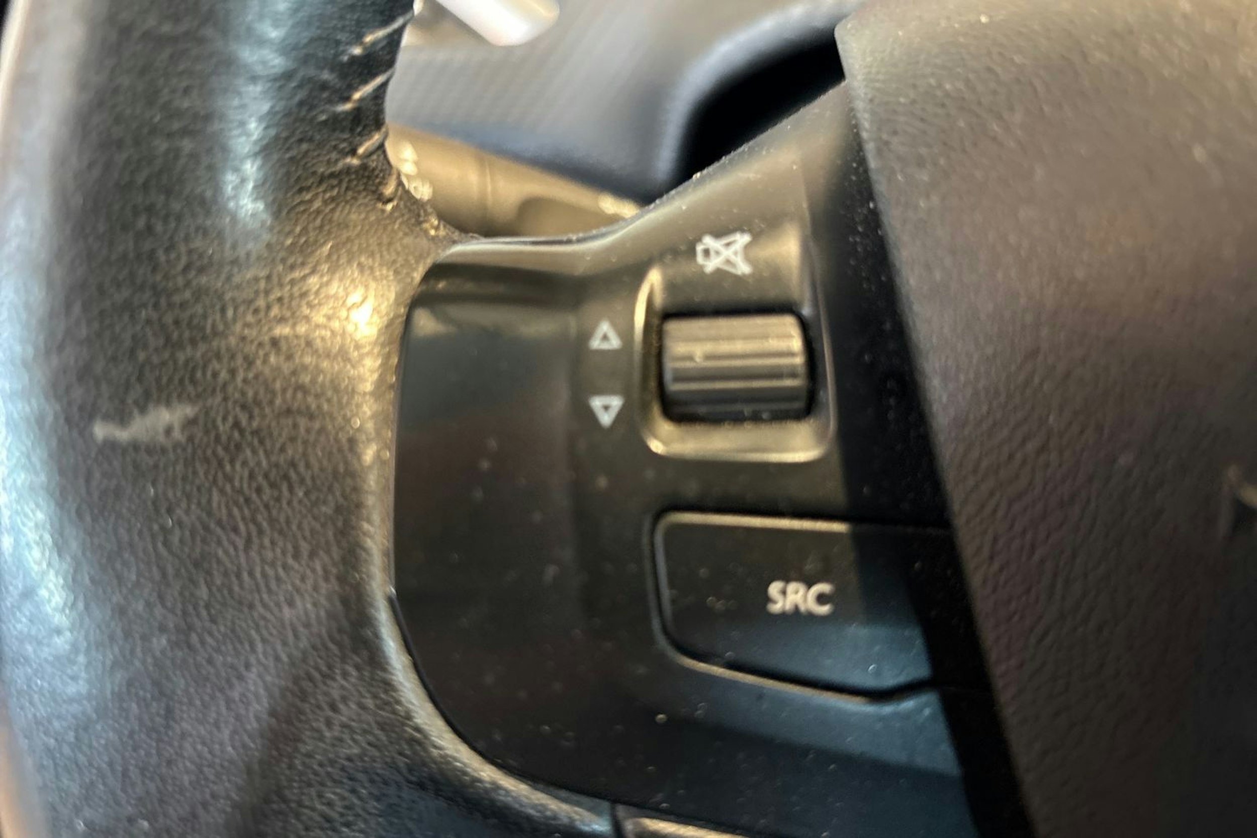 met. harmaa Peugeot 2008 2013 kuva 15.