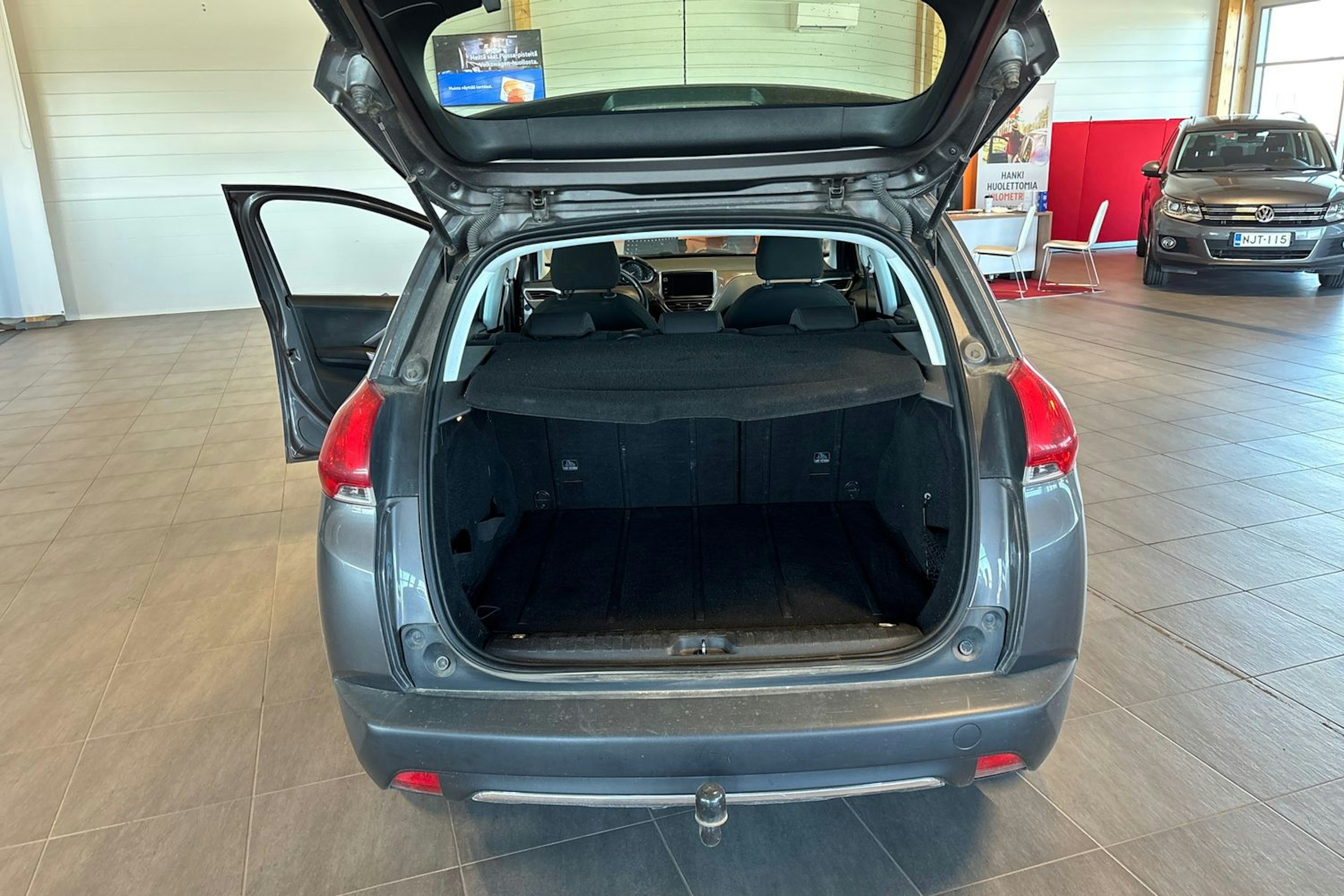 met. harmaa Peugeot 2008 2013 kuva 18.