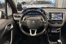 met. punainen Peugeot 2008 2014 kuva 14.