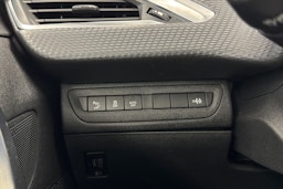 met. punainen Peugeot 2008 2014 kuva 18.