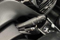 met. punainen Peugeot 2008 2014 kuva 20.