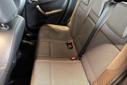 ruskea (beige) Peugeot 2008 2014 kuva 11.