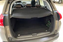 harmaa Peugeot 2008 2015 kuva 12.