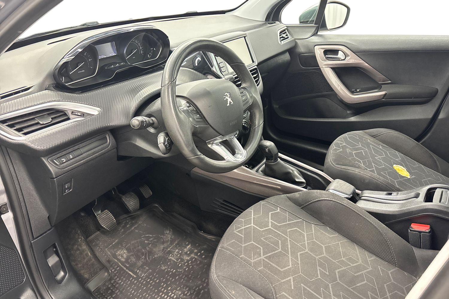 Peugeot 2008 2008 Active VTi 82 2016, kuva 6/21