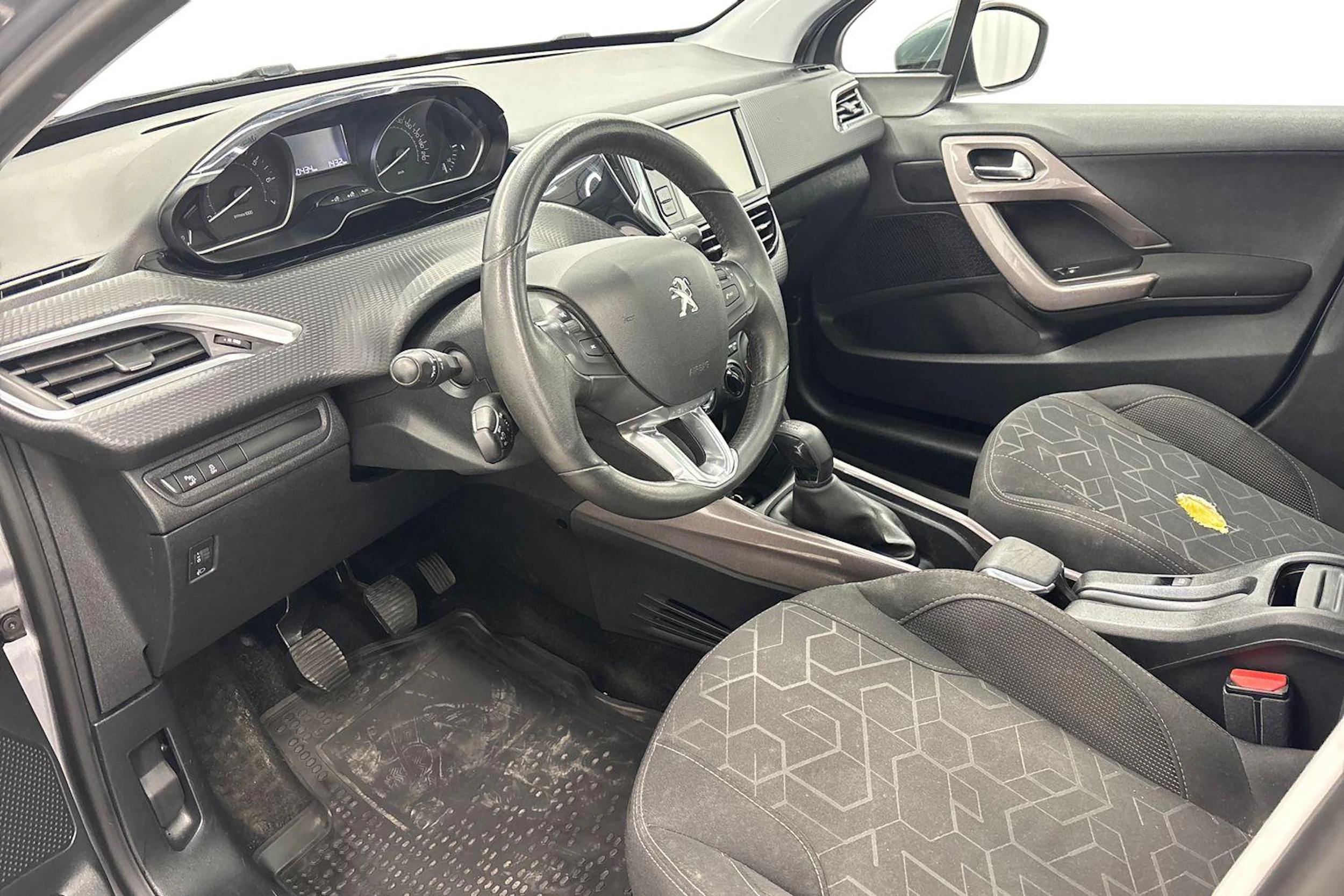 Peugeot 2008 2016 kuva 8.