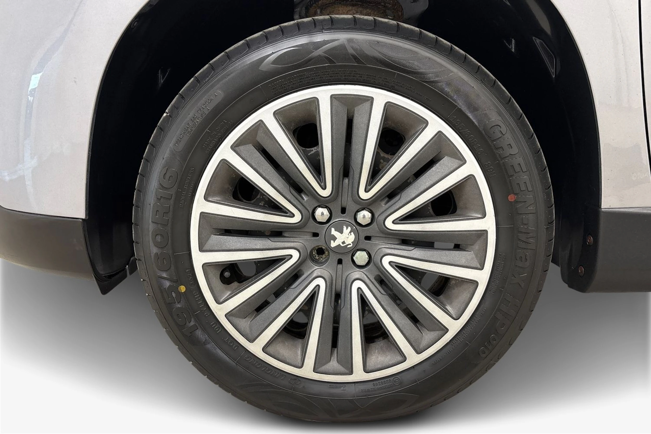 Peugeot 2008 2016 kuva 12.