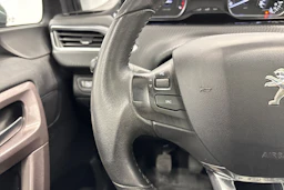 Peugeot 2008 2016 kuva 17.