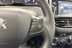 Peugeot 2008 2016 kuva 18.