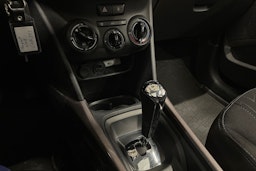 harmaa Peugeot 2008 2016 kuva 19.