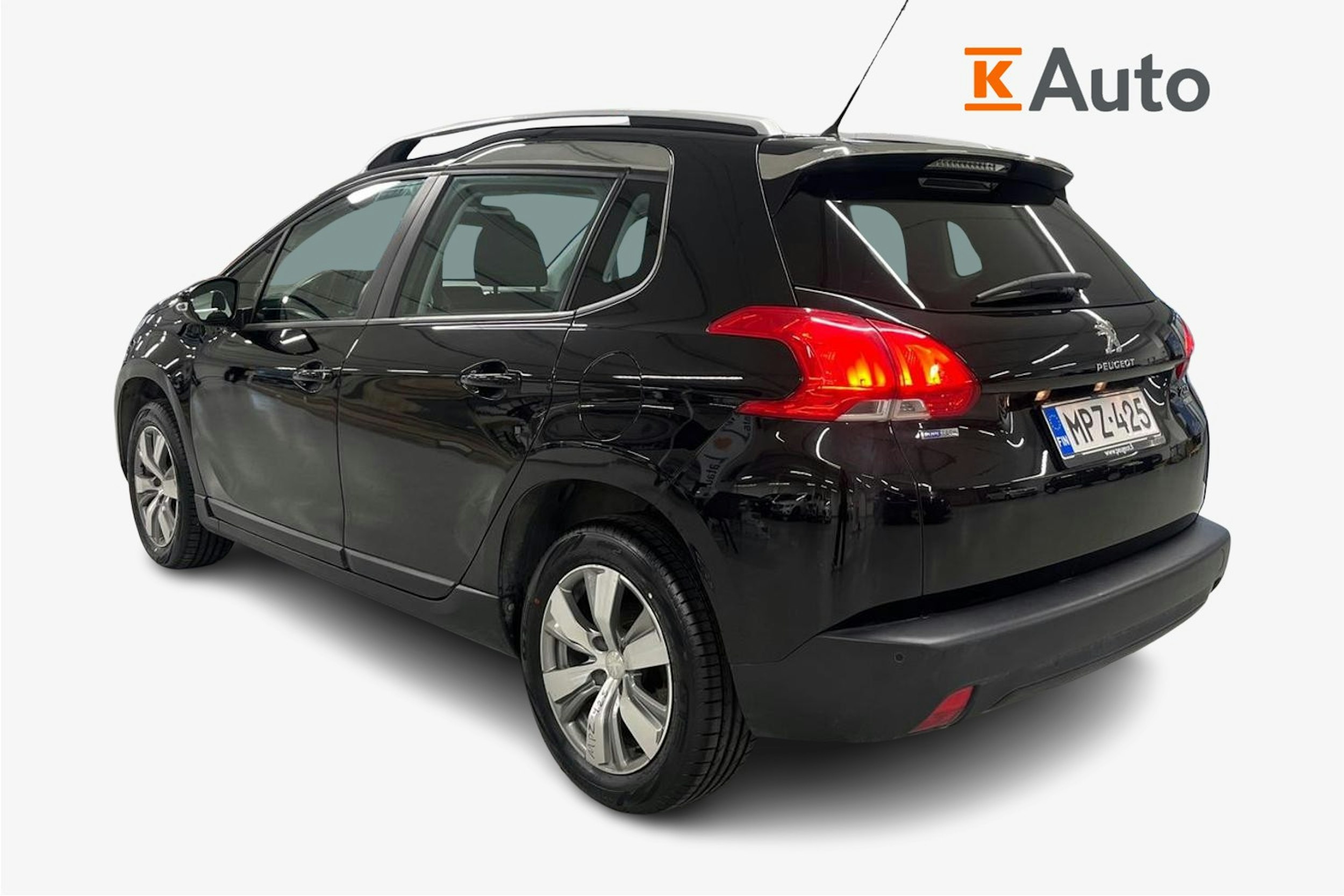 Musta Peugeot 2008 2016 kuva 2.