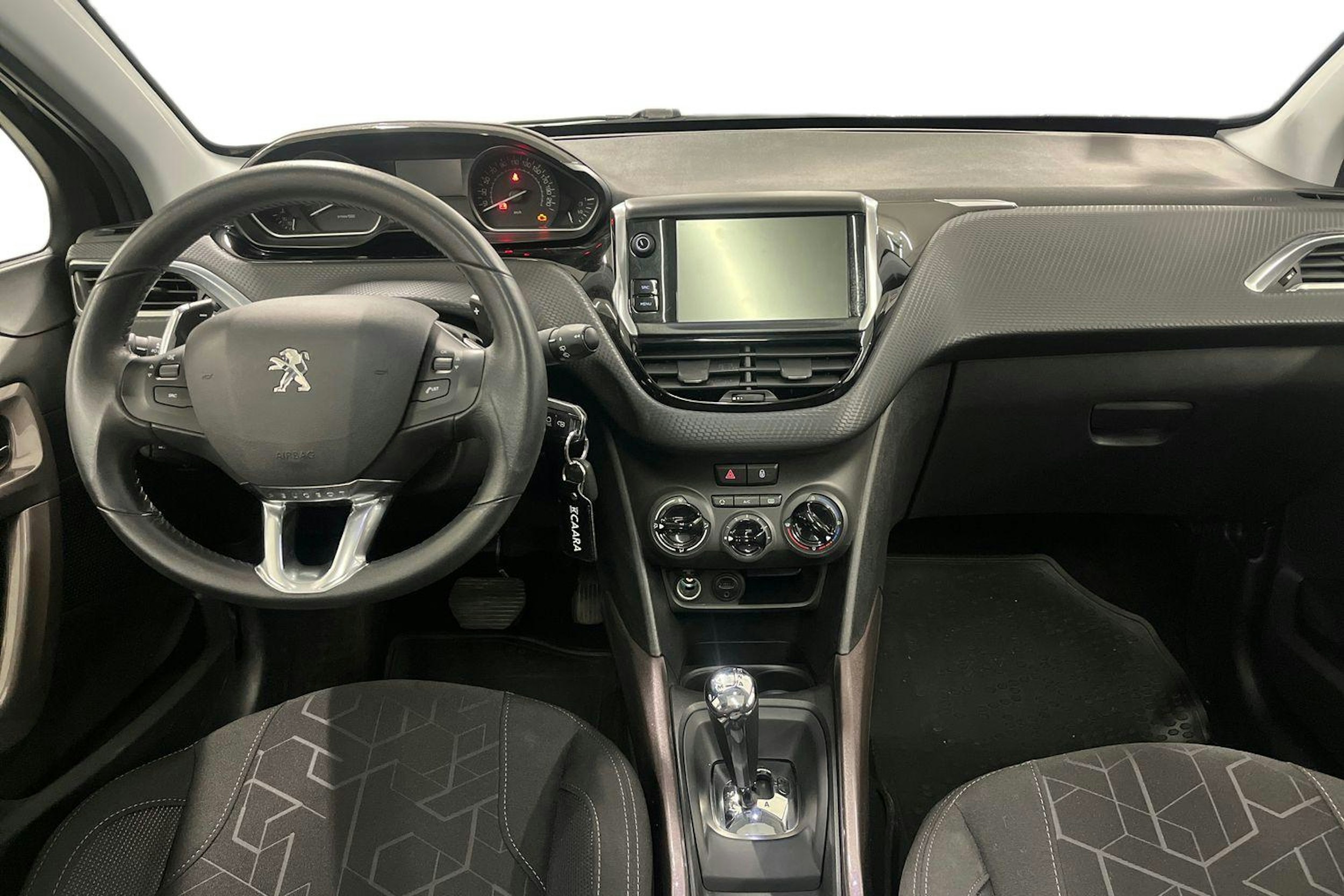 Musta Peugeot 2008 2016 kuva 7.