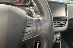 Musta Peugeot 2008 2016 kuva 14.