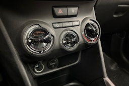 Musta Peugeot 2008 2016 kuva 20.