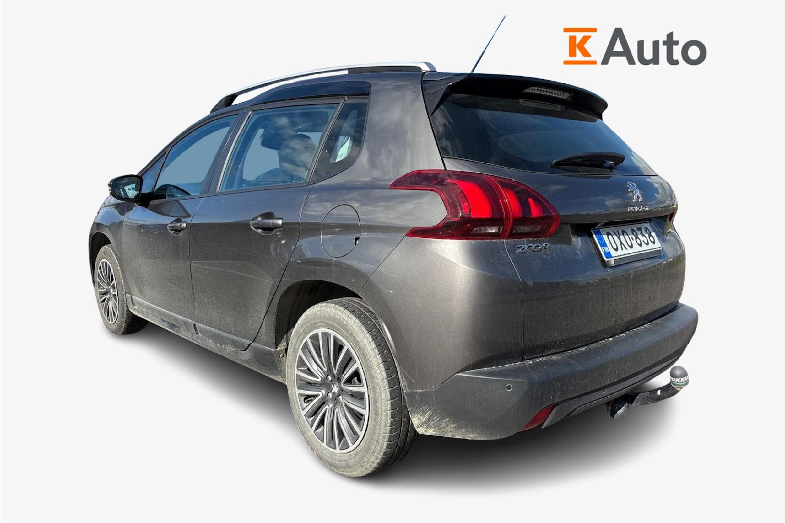 harmaa Peugeot 2008 2019 kuva 2.