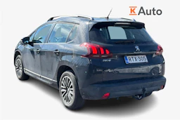 harmaa Peugeot 2008 2019 kuva 2.