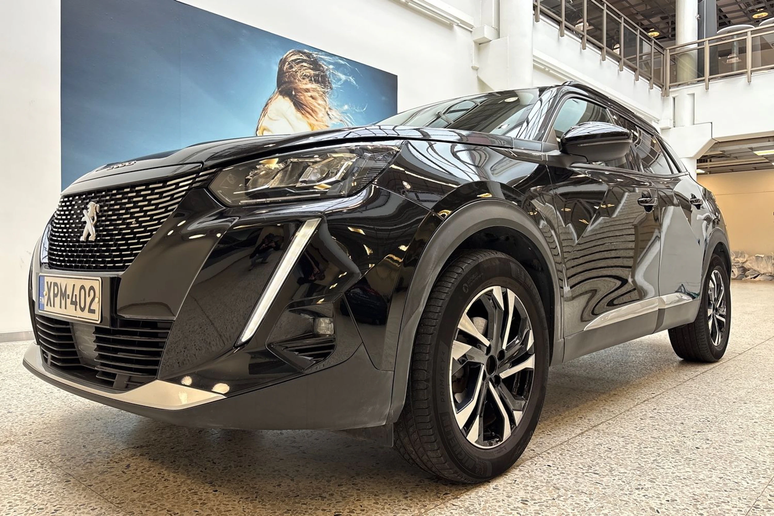 Musta Peugeot 2008 2021 kuva 13.