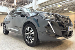 Musta Peugeot 2008 2021 kuva 15.