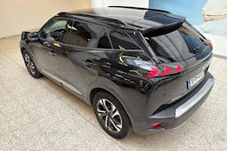 Musta Peugeot 2008 2021 kuva 20.