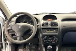 harmaa Peugeot 206 2002 kuva 9.
