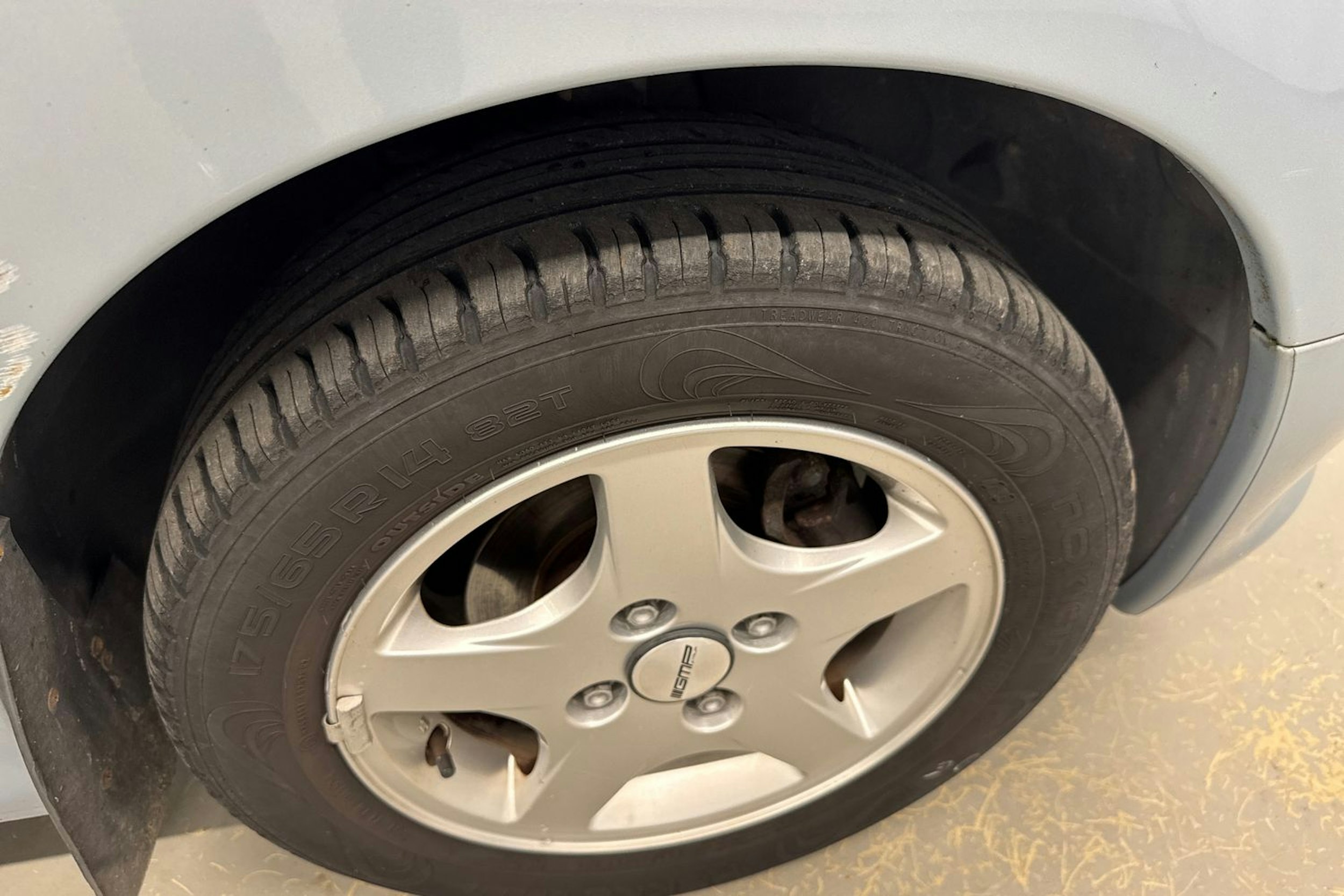 harmaa Peugeot 206 2002 kuva 13.