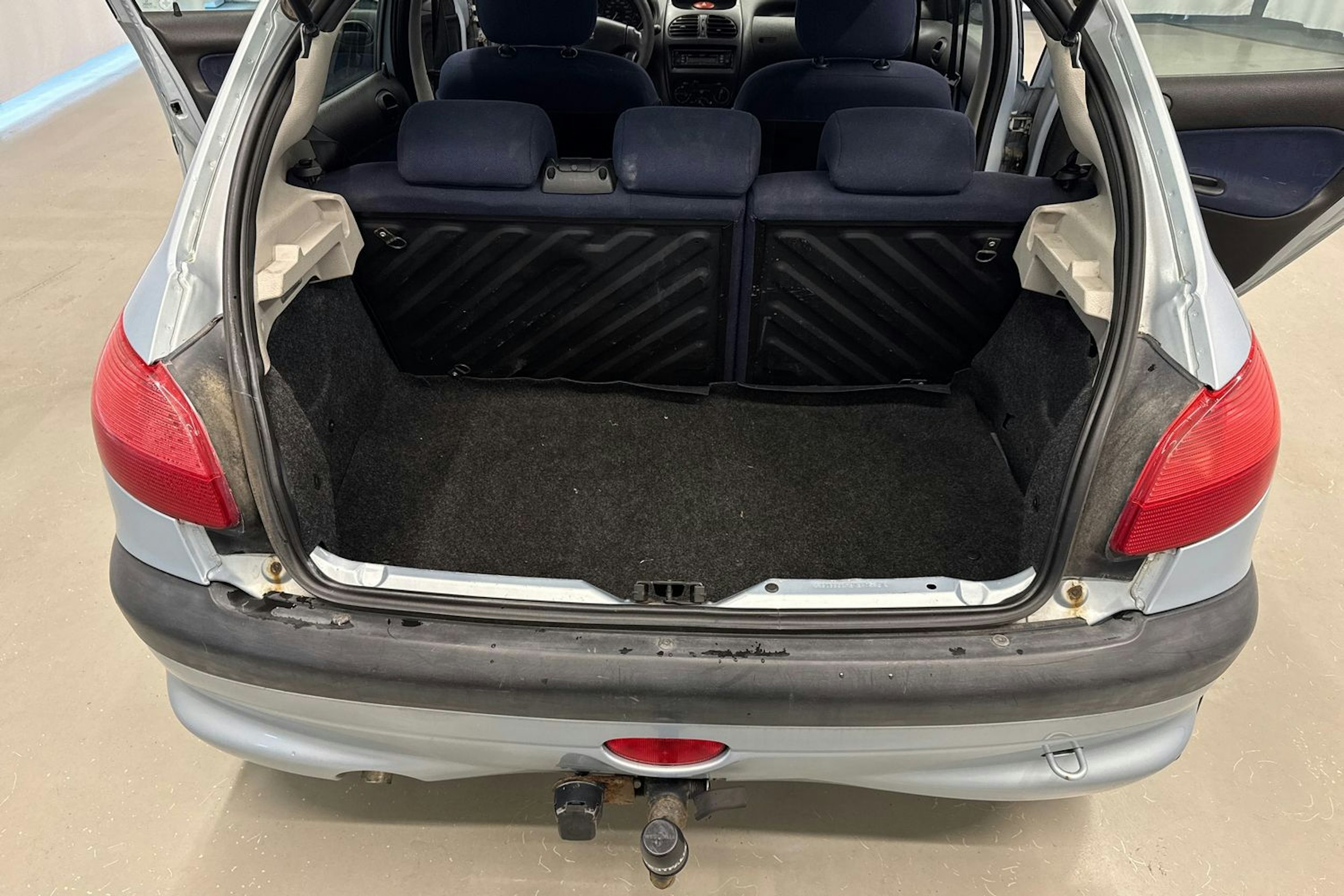 harmaa Peugeot 206 2002 kuva 14.