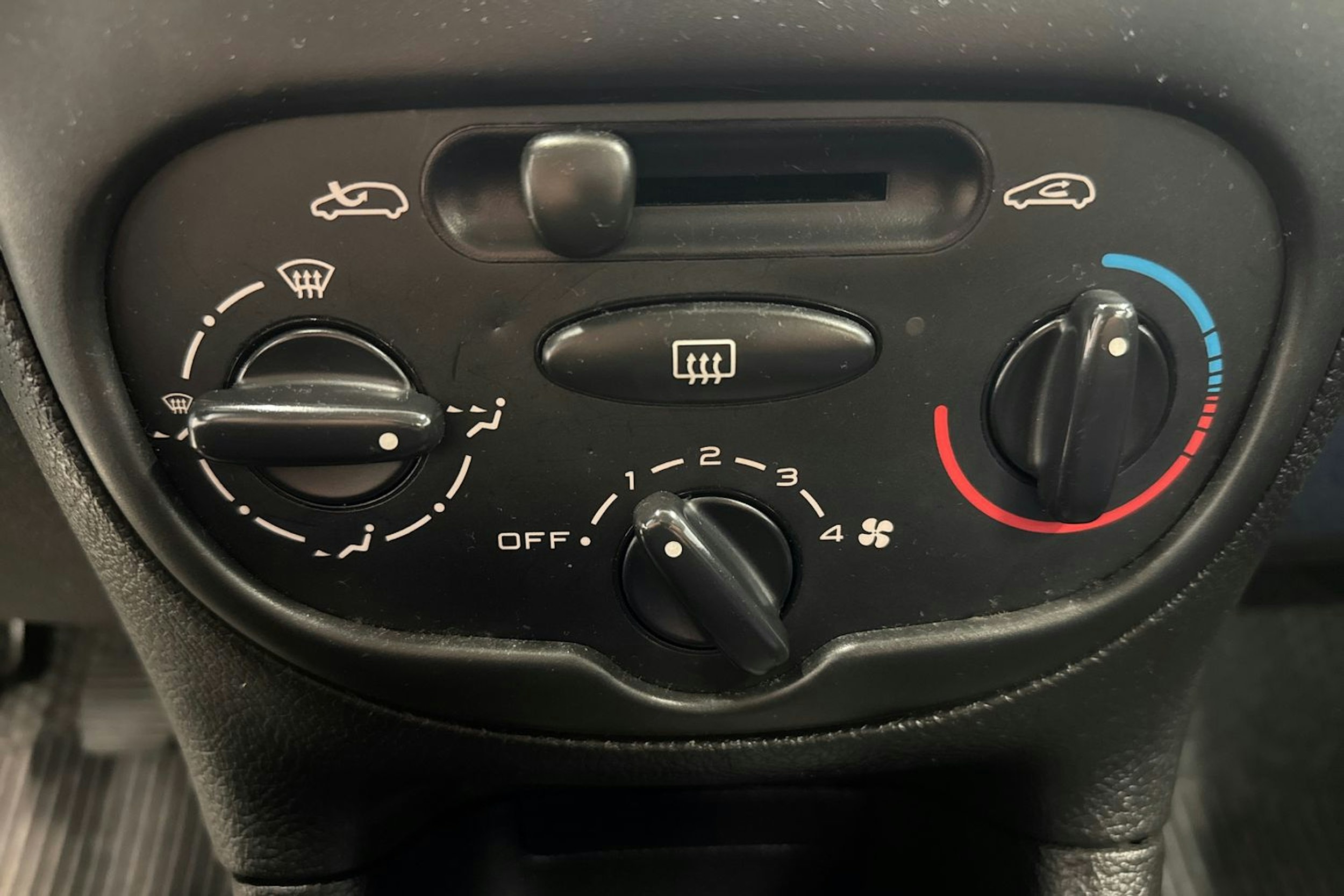 harmaa Peugeot 206 2002 kuva 18.