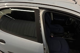 harmaa Peugeot 206 2002 kuva 24.
