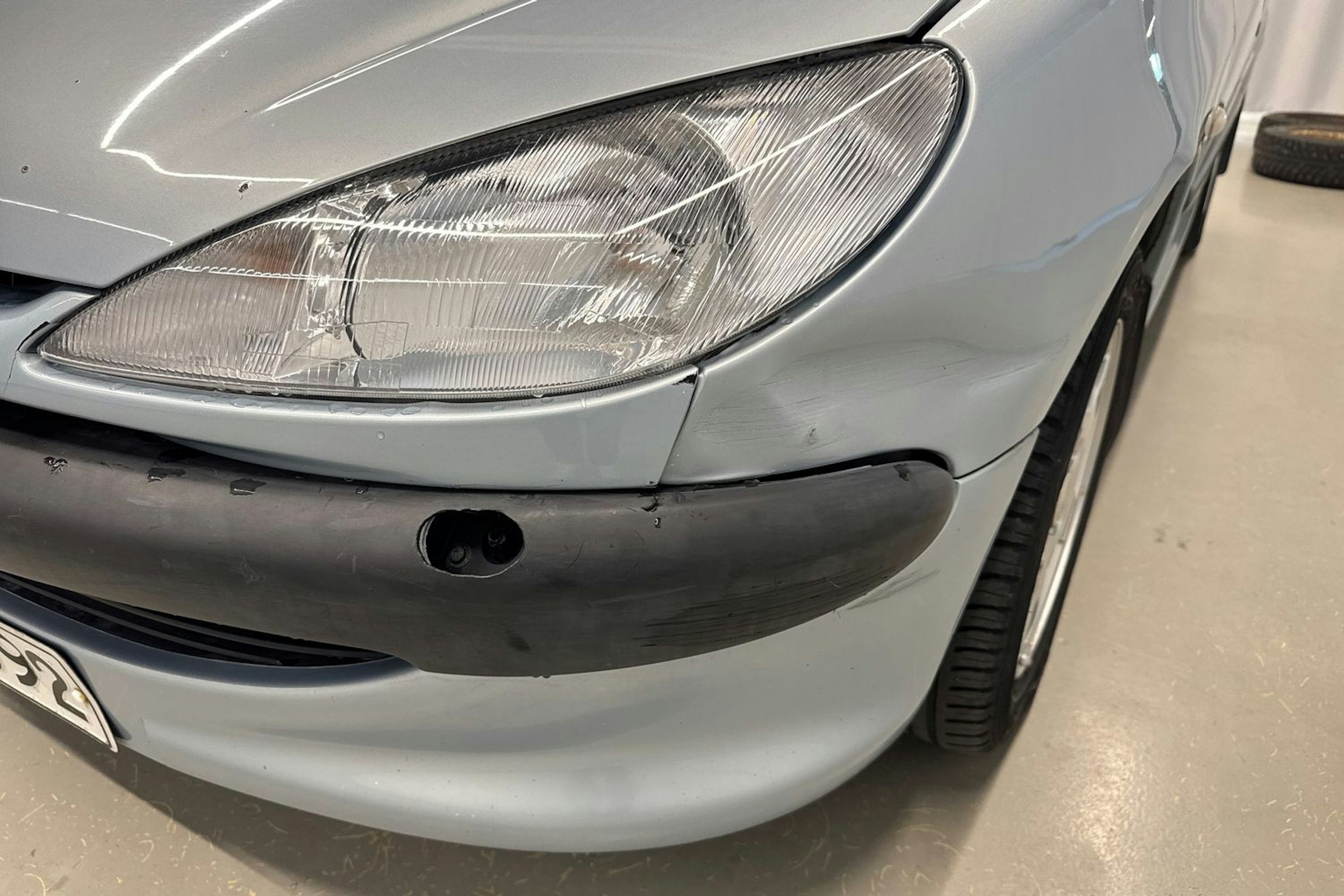 harmaa Peugeot 206 2002 kuva 26.