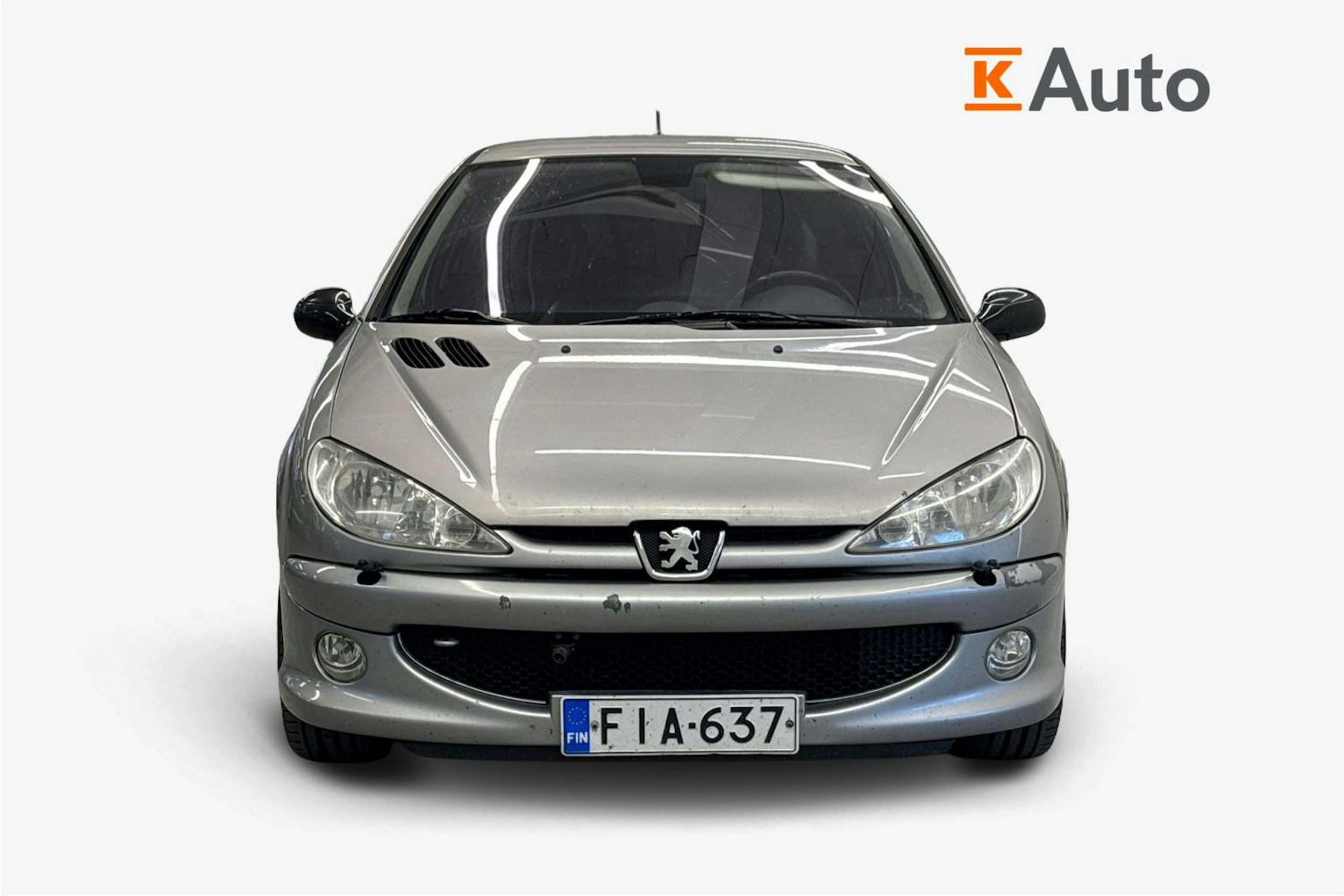 Harmaa Peugeot 206 2004 kuva 4.