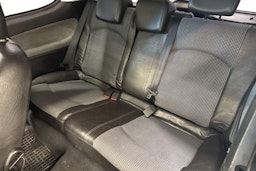 Harmaa Peugeot 206 2004 kuva 8.