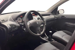 punainen Peugeot 206 2006 kuva 8.