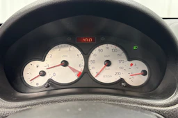 punainen Peugeot 206 2006 kuva 18.