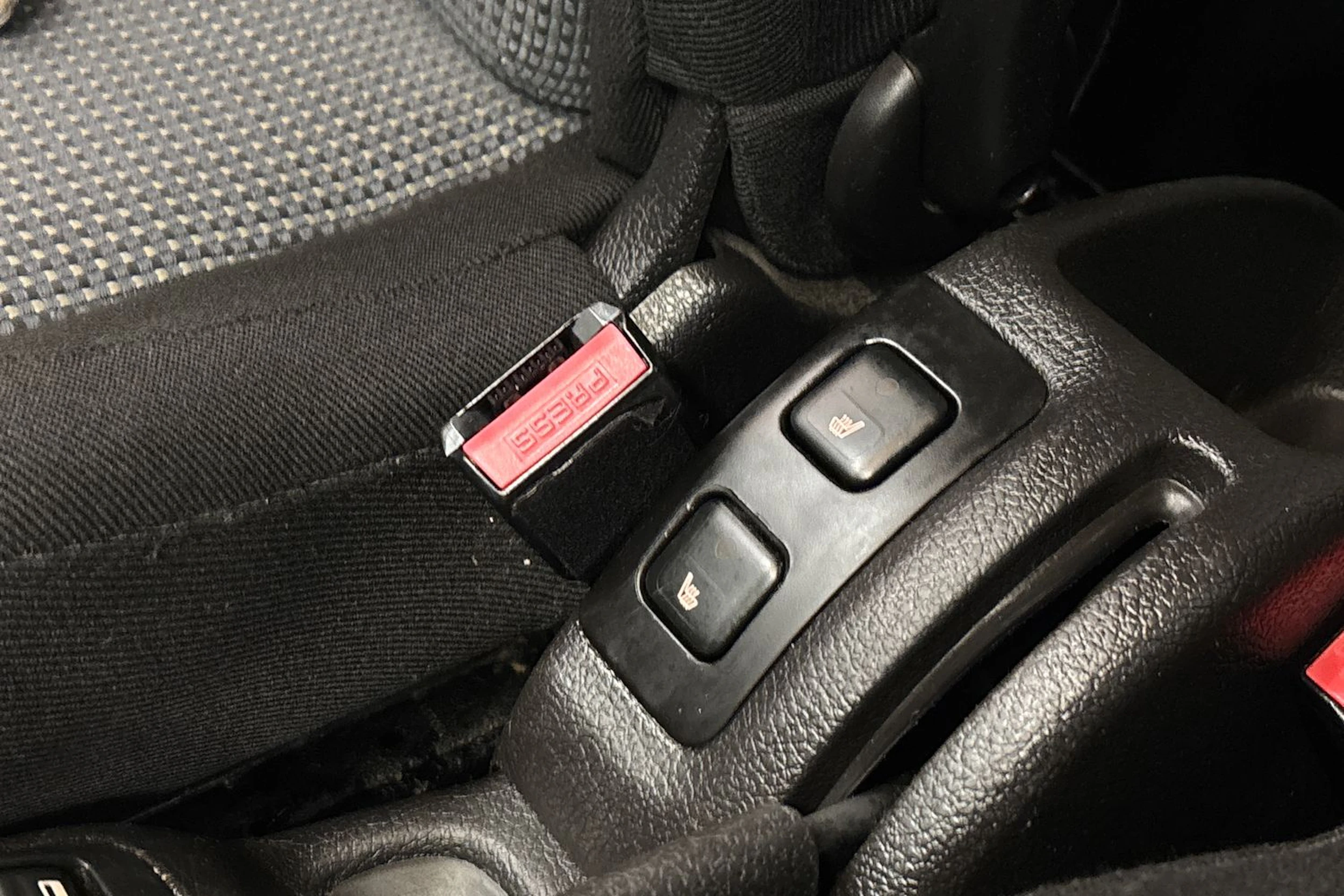 punainen Peugeot 206 2006 kuva 22.