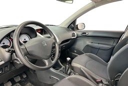 harmaa Peugeot 206+ 2009 kuva 3.