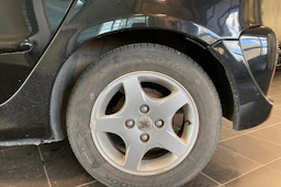 Musta Peugeot 206+ 2010 kuva 10.