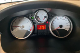 Musta Peugeot 206+ 2010 kuva 17.