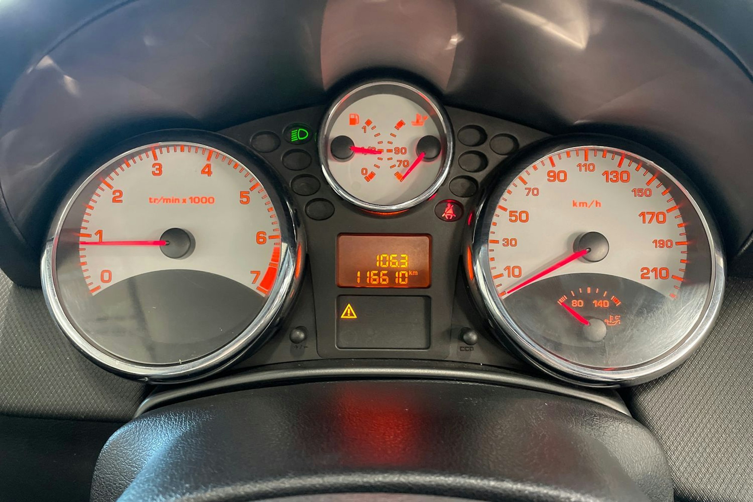 harmaa Peugeot 207 2007 kuva 15.