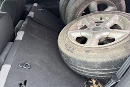 Punainen Peugeot 207 2007 kuva 8.