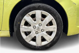 keltainen Peugeot 207 2008 kuva 12.