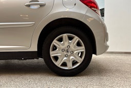 harmaa Peugeot 207 2010 kuva 11.