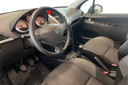 musta Peugeot 207 2010 kuva 6.