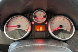 musta Peugeot 207 2010 kuva 14.
