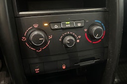 musta Peugeot 207 2010 kuva 15.