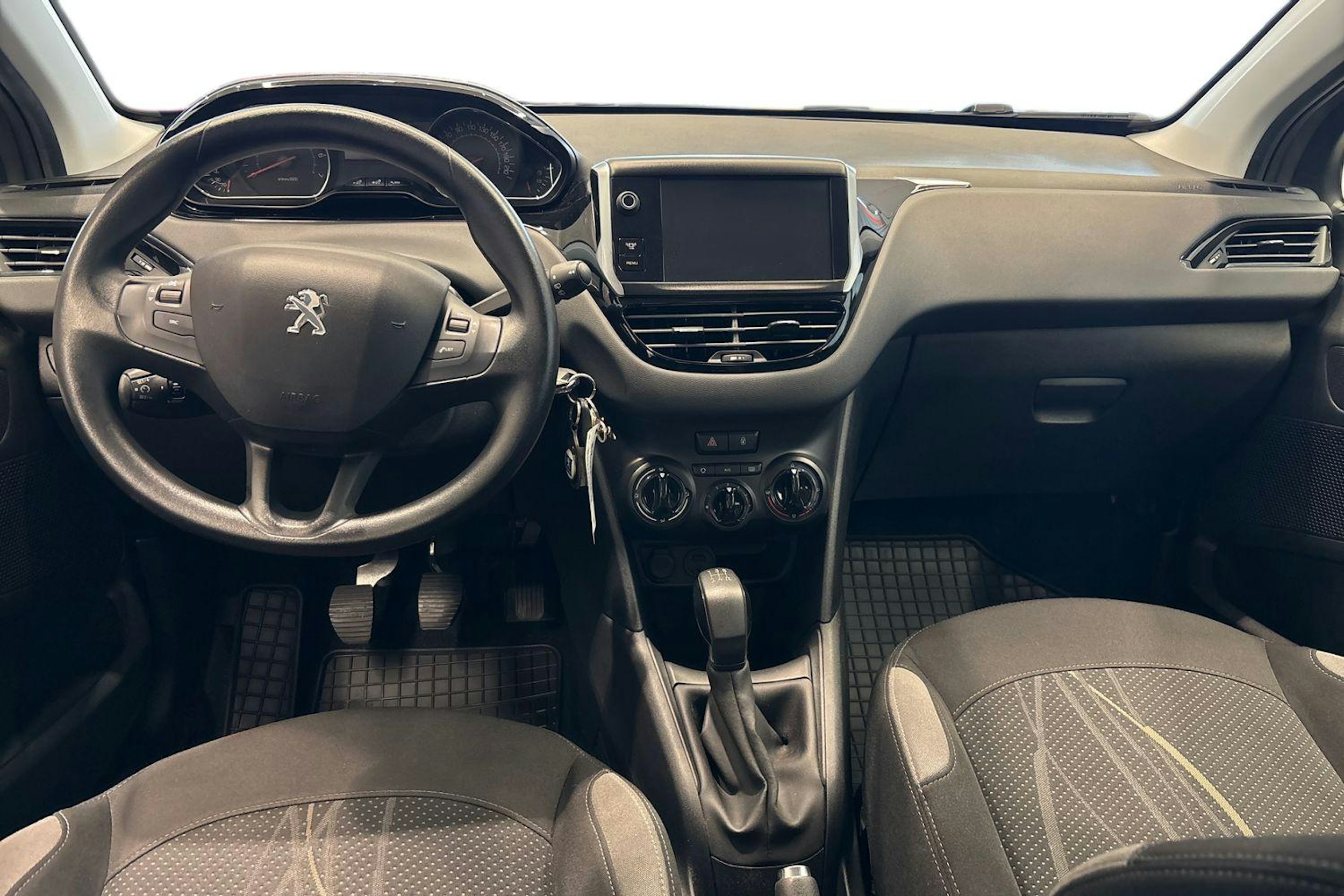 harmaa Peugeot 208 2012 kuva 9.