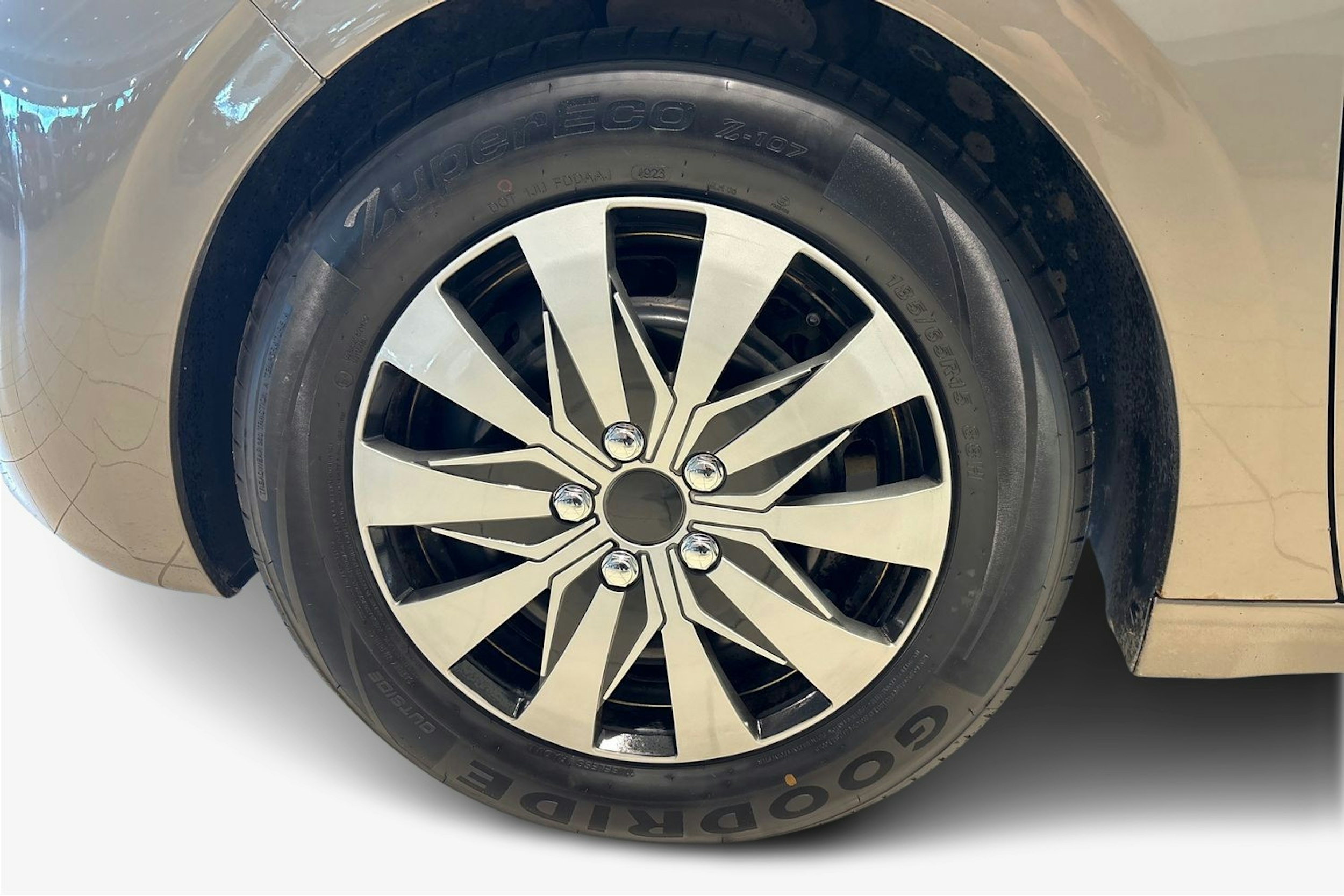 harmaa Peugeot 208 2012 kuva 11.