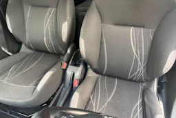 Harmaa Peugeot 208 2013 kuva 11.