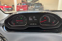 Harmaa Peugeot 208 2013 kuva 22.